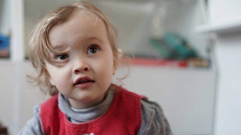 Маленька Аня Савосіна народилася в день, коли російські окупанти штурмували лікарню в Маріуполі
