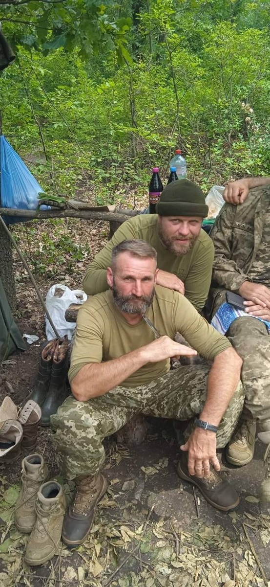 З початком повномасштабної війни Василь Курасов знову одягнув військову форму і пішов захищати країну від окупантів