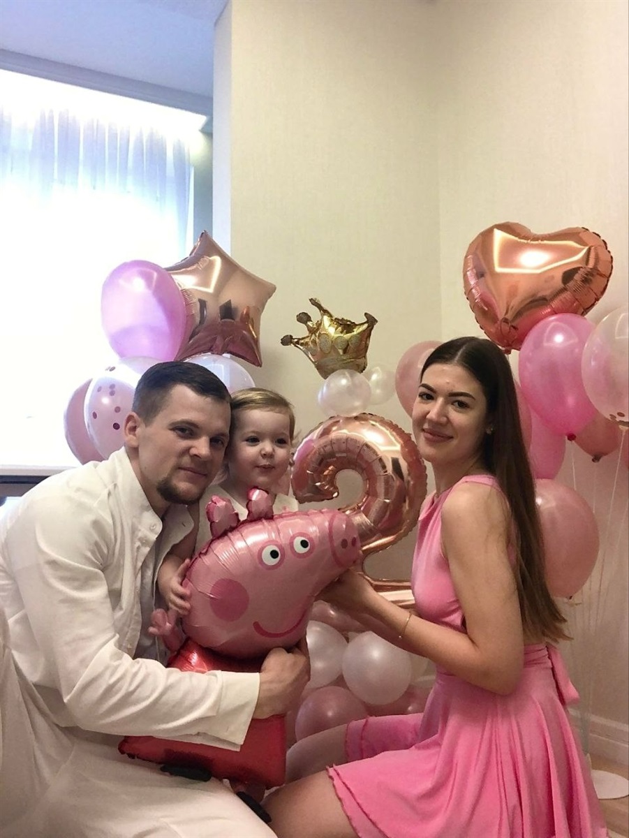 Тетяна Атрохова з родиною 