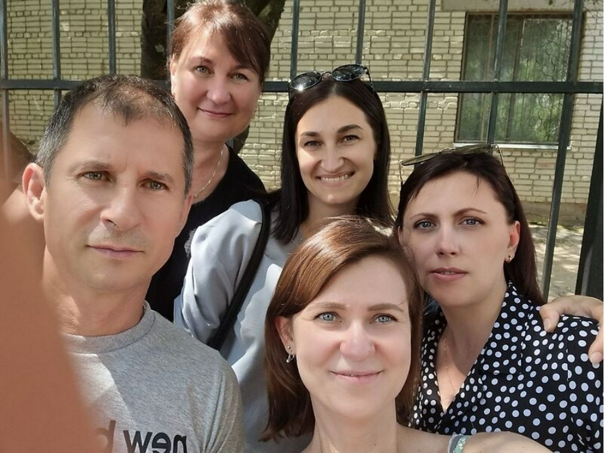 Частина колективу Рубіжанської панчішної мануфактури