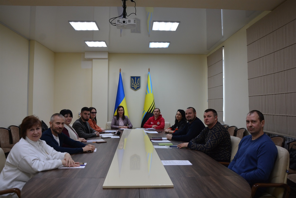 Нарада з представниками спортивної спільноти Покровська