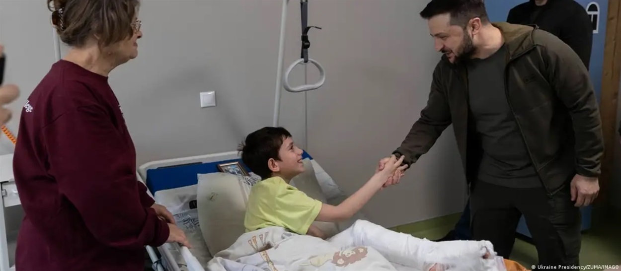 Зустріч Іллі та президента Володимира Зеленського наприкінці квітня 2022 року