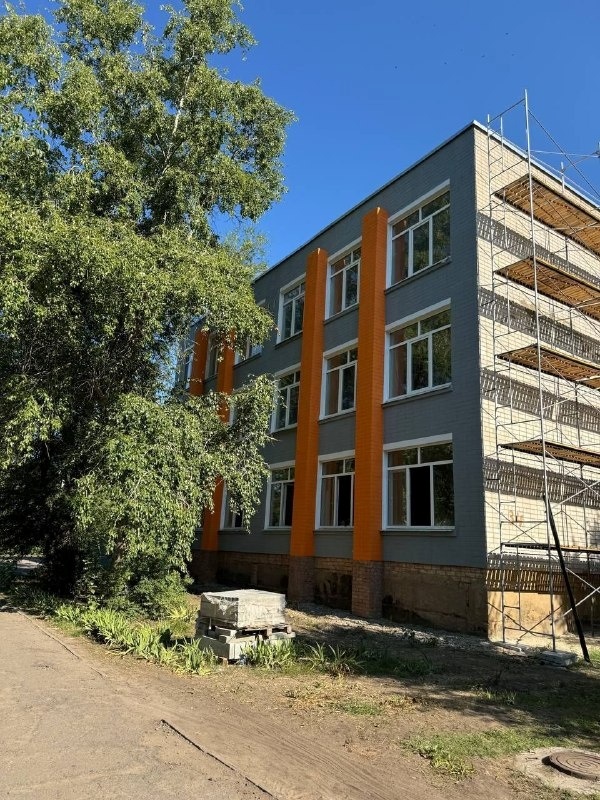 Ремонтні роботи в школі №17