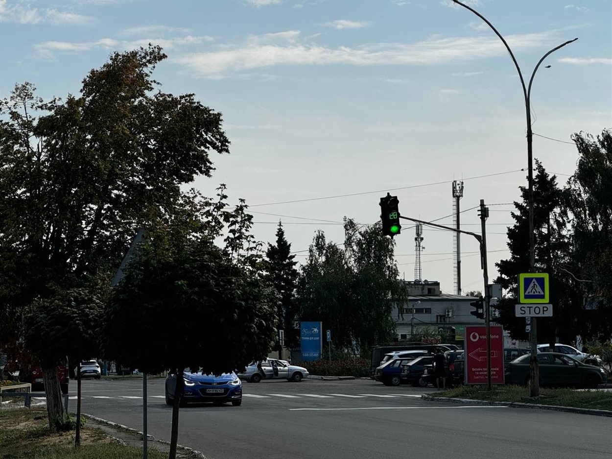 На вулицях Покровська стало менше авто, люди виїжджають