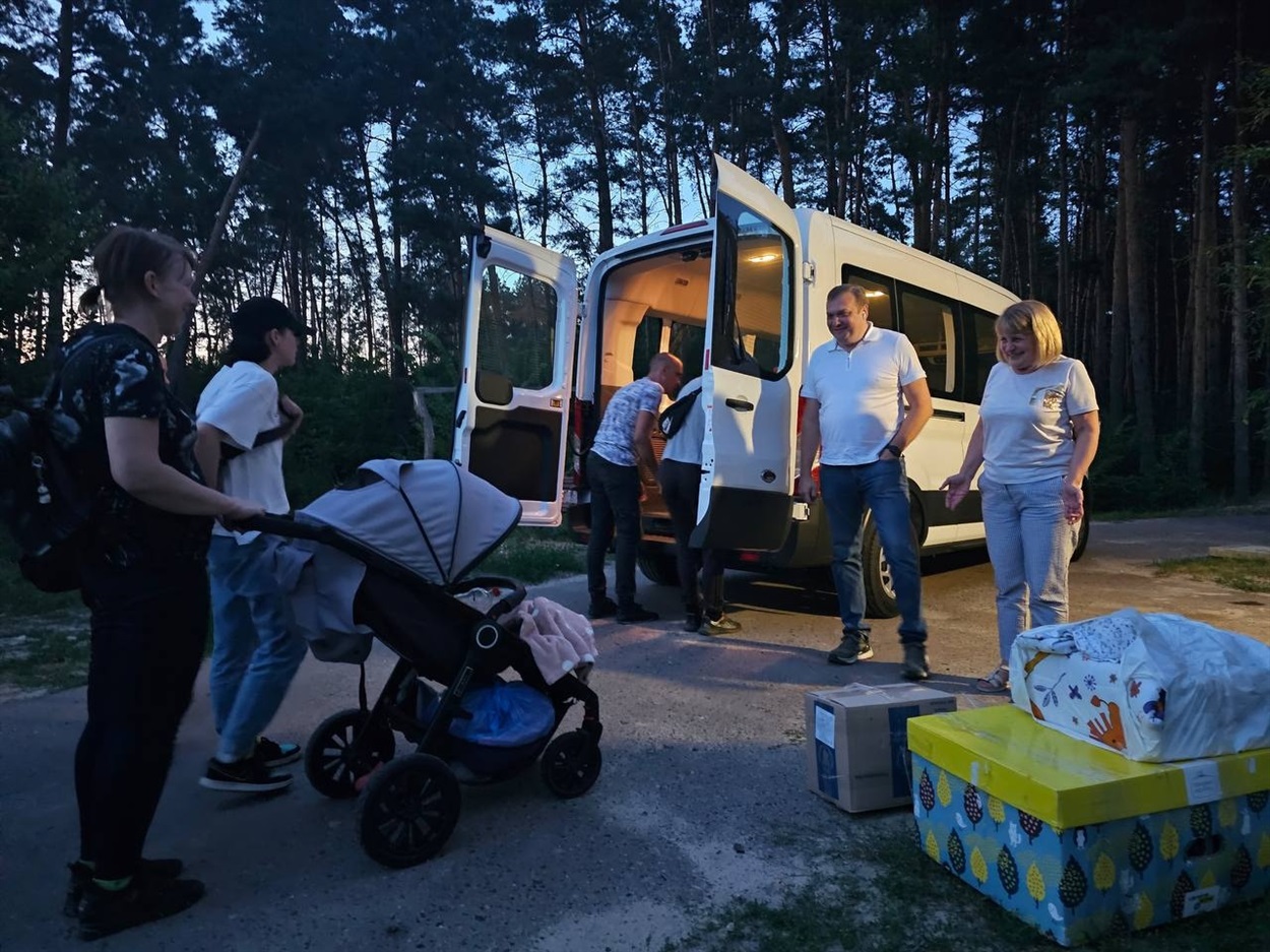 Жителі Новогродівської громади евакуювалися на Полтавщину