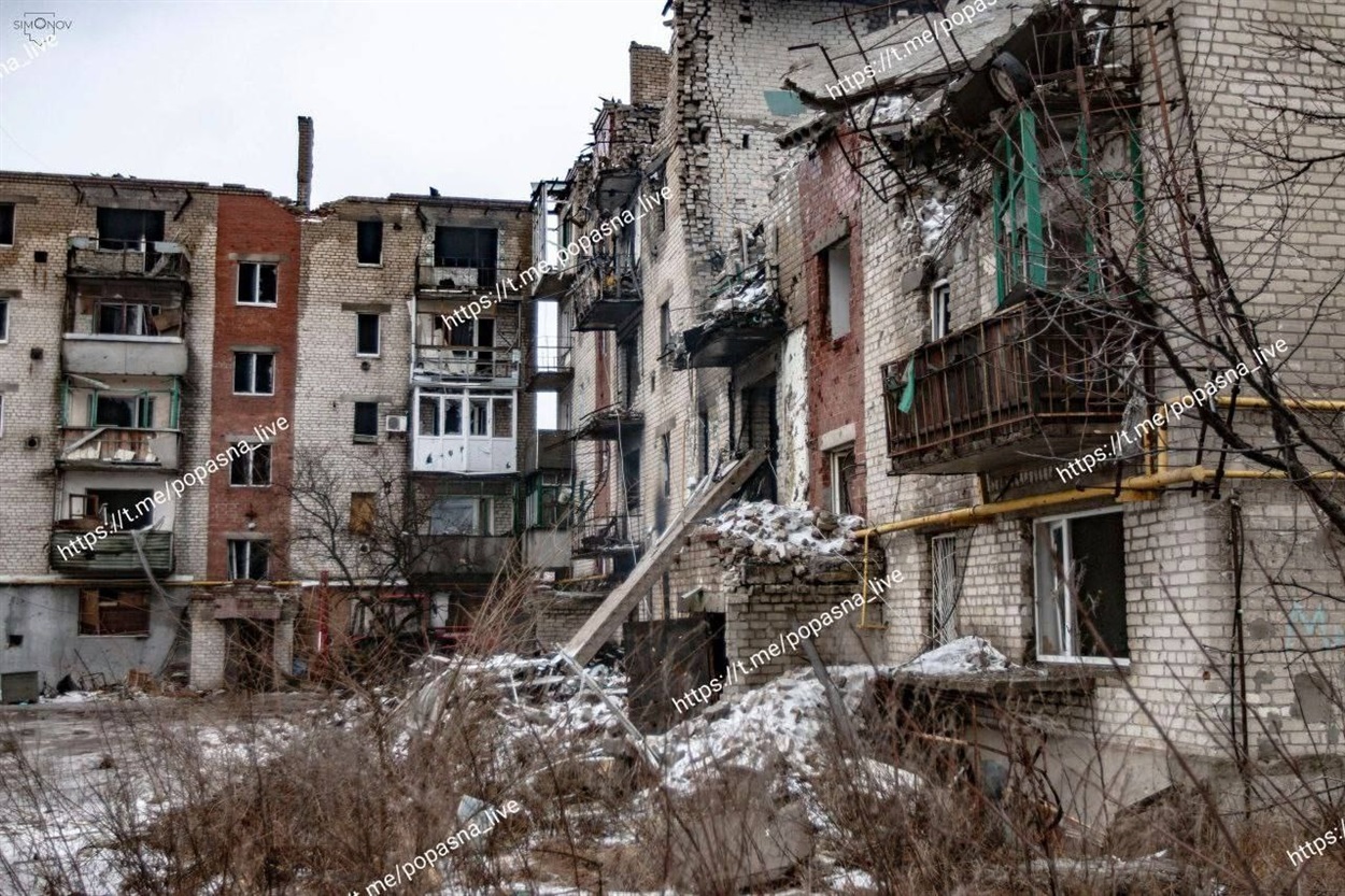 Зруйнований будинок. Попасна 