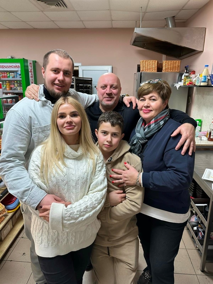 Ганна з родиною У Торецьку