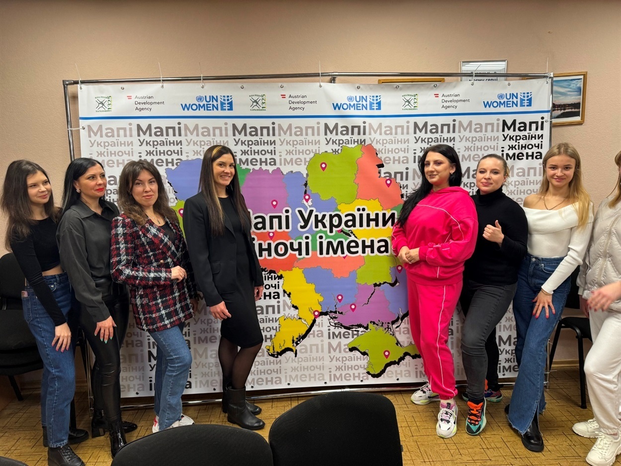 Олена на заході у Дніпрі

