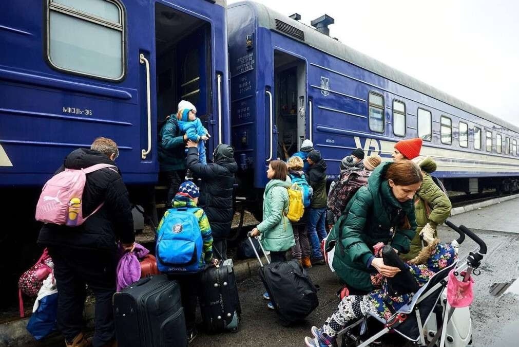Евакуація з Донеччини