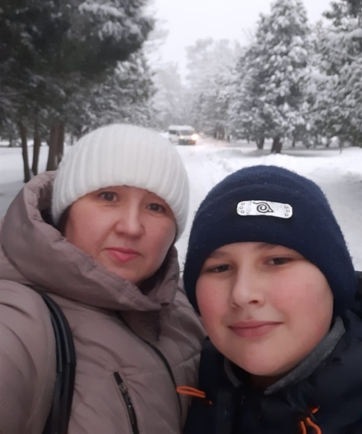 Оксана з сином