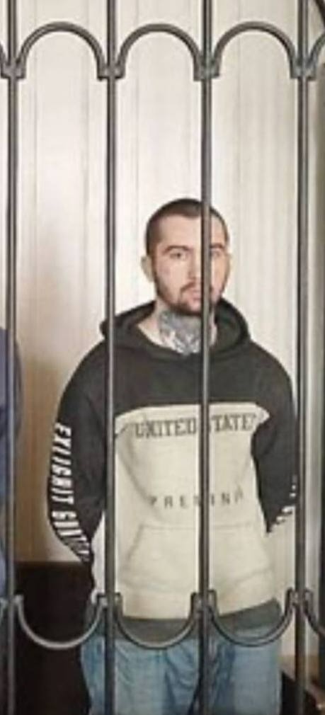 Павло за ґратами