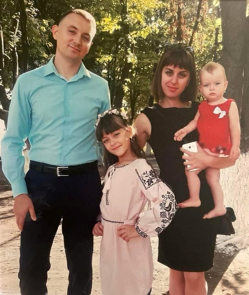 Родина Остроушків