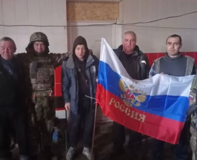 Сергій з окупантами