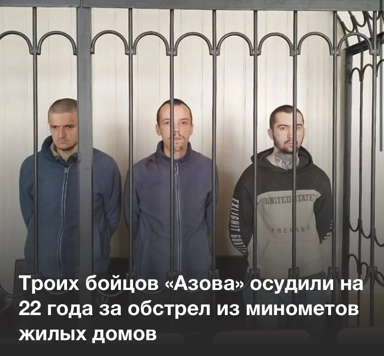 Сергій посередині 