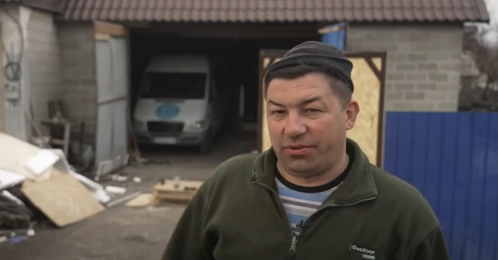 Денис евакуює цивільних