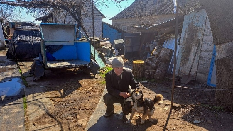 Олександр у своєму дворі