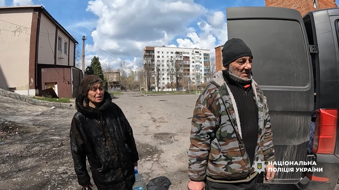 Порятунок місцевих жителів