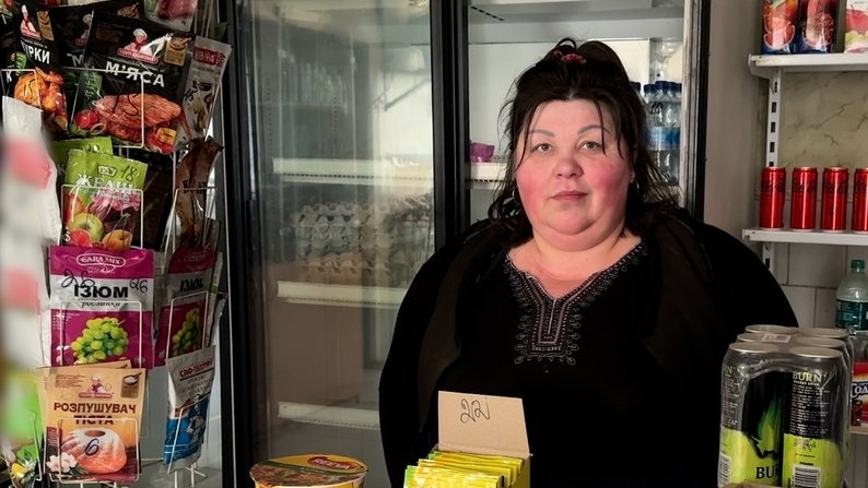 Продавчиня Наталія