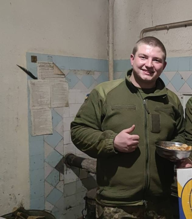 "Грізлі" у Широкиному після вторгнення
