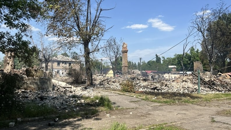 Родинське після обстрілу