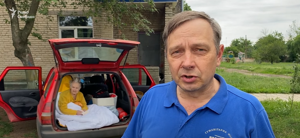 Євген Ткачов, начальником гуманітарного центру гуманітарної місії «Проліска»