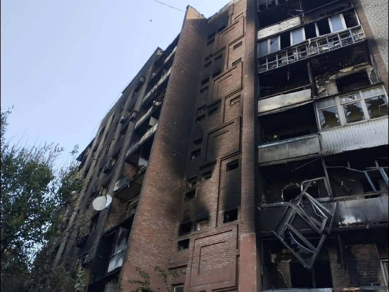 Вигорілі будинки у Покровську, 2025 рік