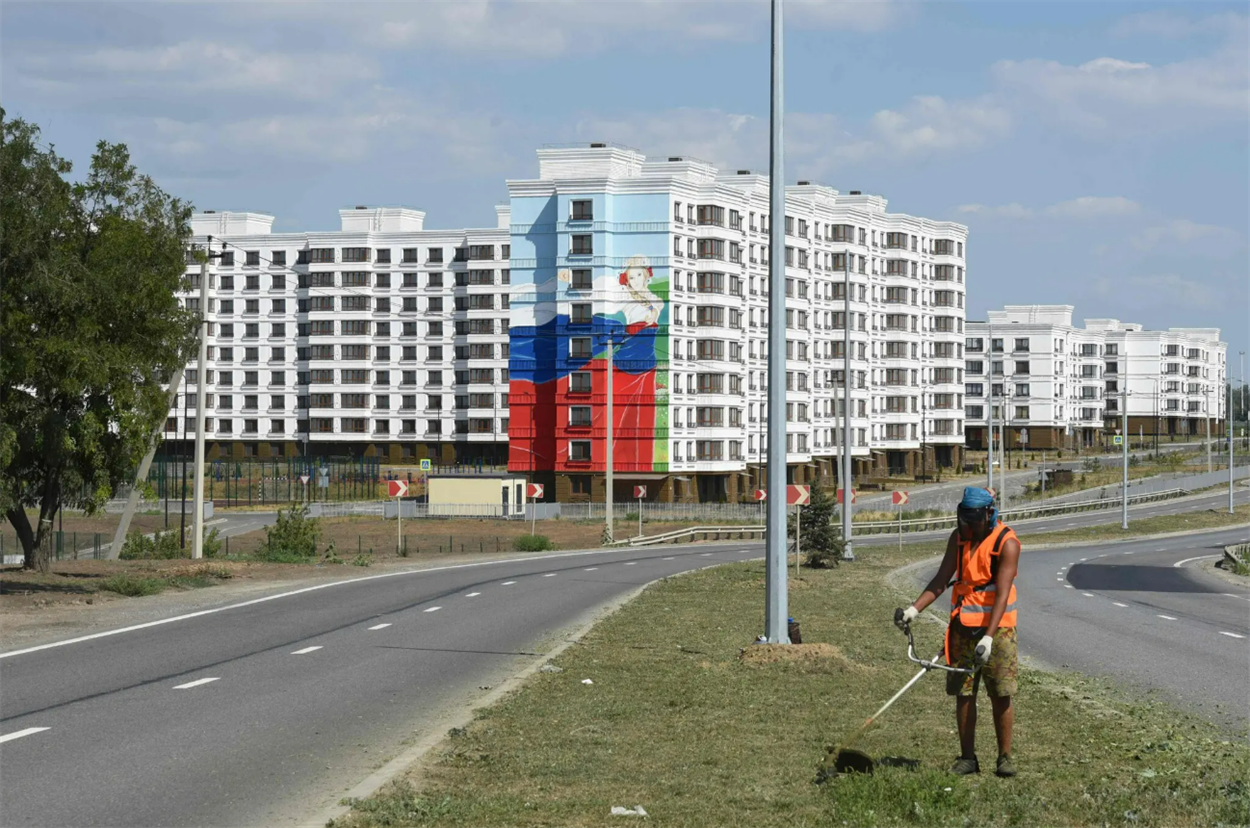 Нові багатоповерхівки у Маріуполі