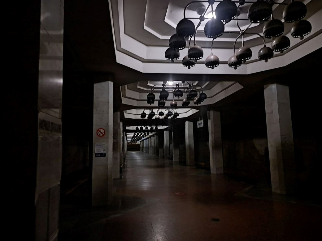 Метро у Дніпрі зупинилося через блекаут, 7 січня 2026