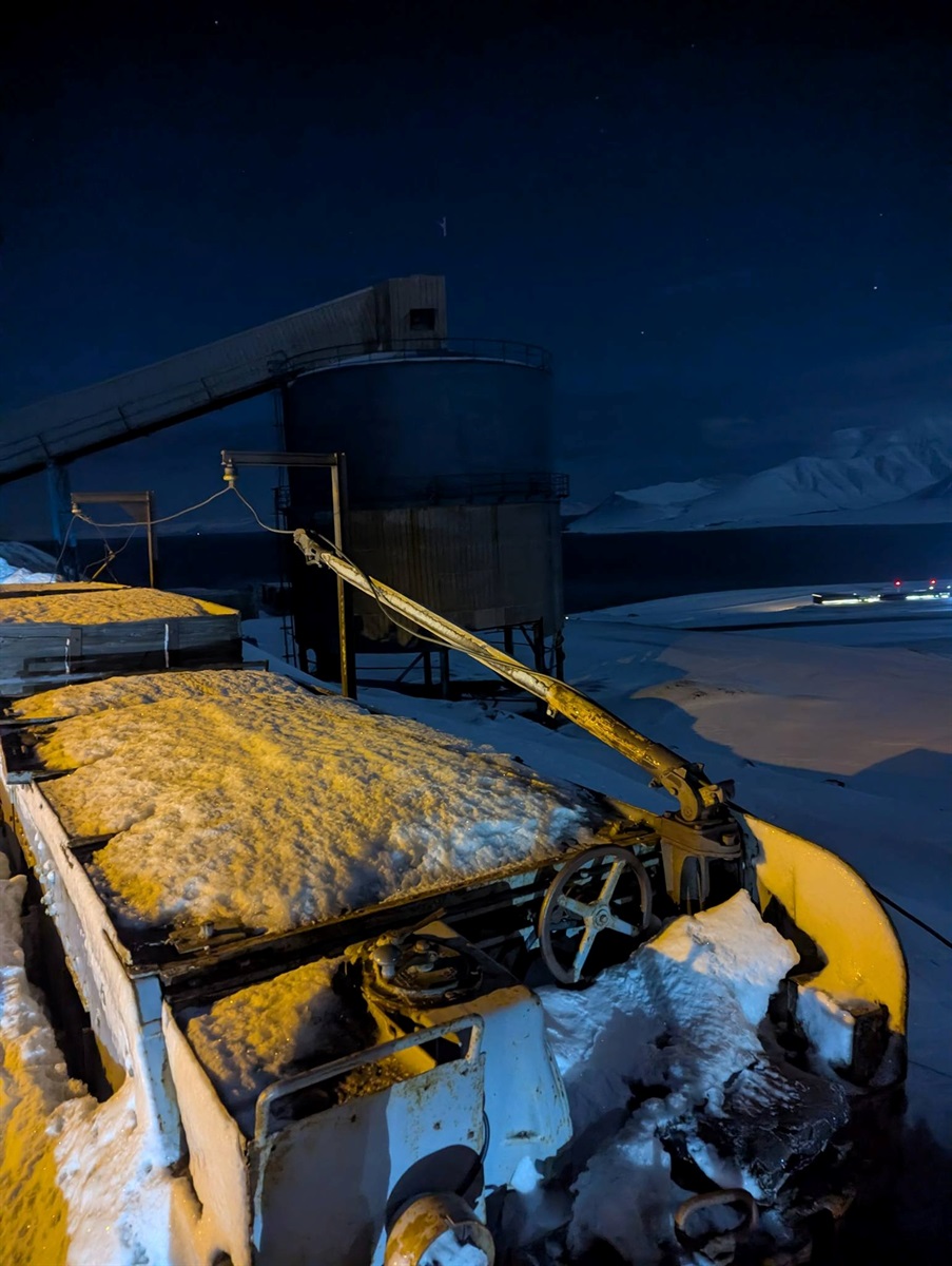 Стара покинута шахта