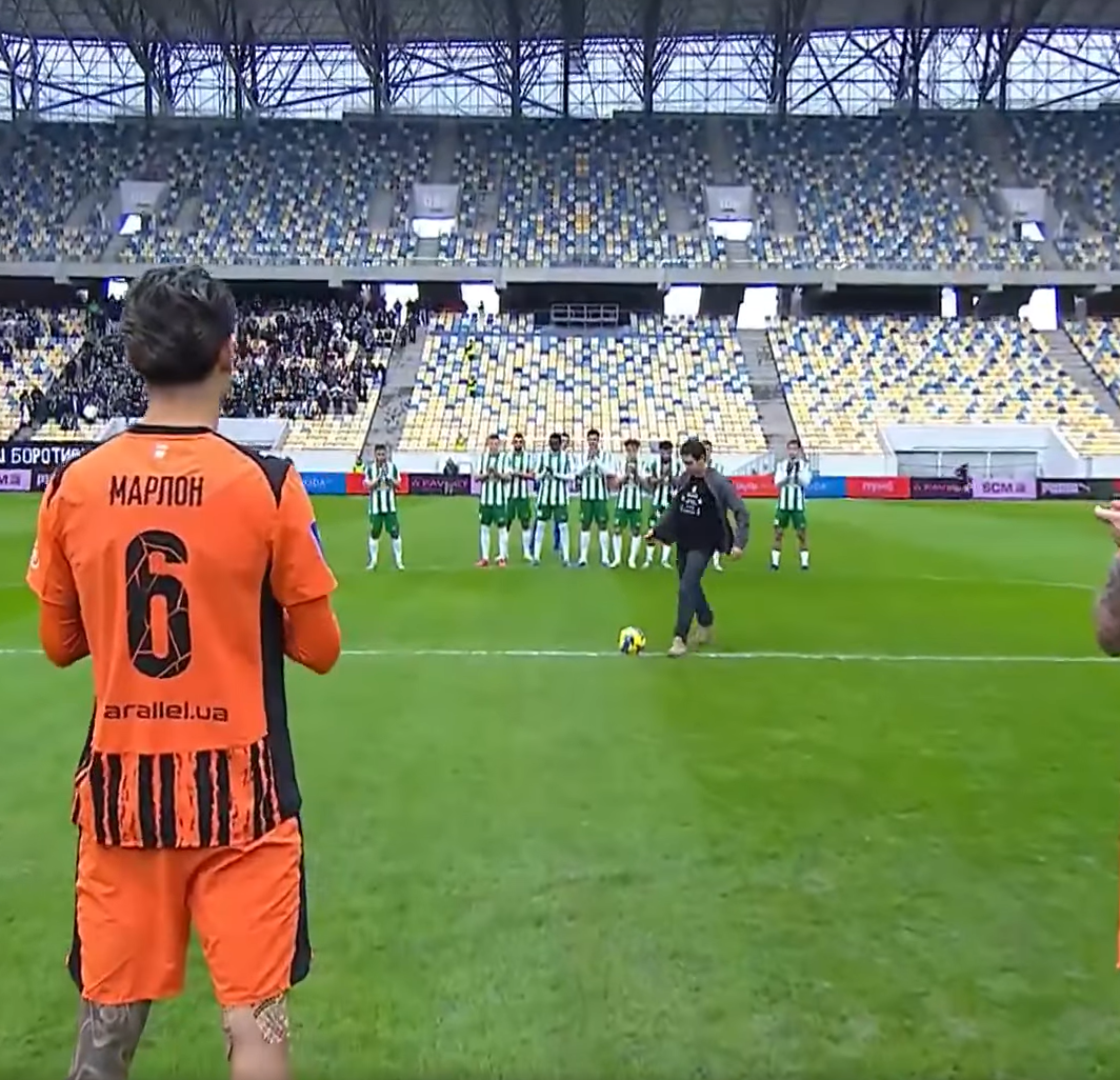 Перший удар Сергія Борисенка