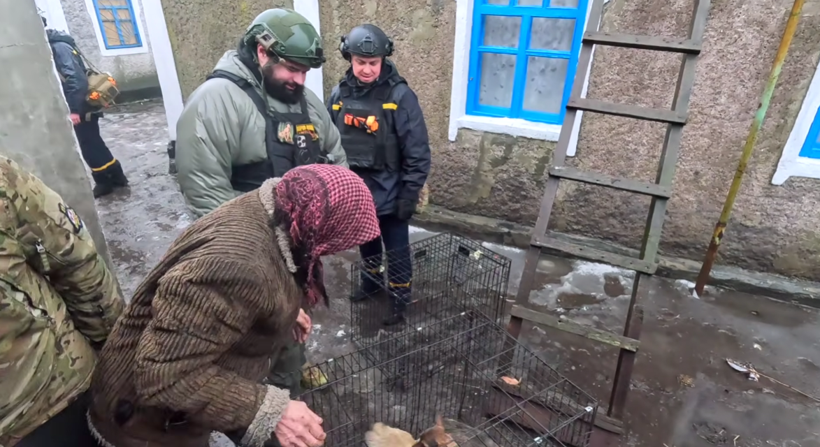 Евакуація пані Алли з Новокриворіжжя