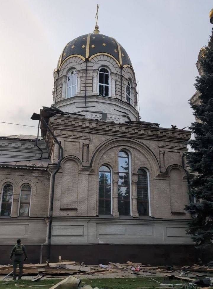 Наслідки удару по храму у Дружківці