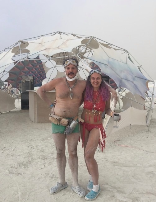 Ярослав з дружиною на Burning Man